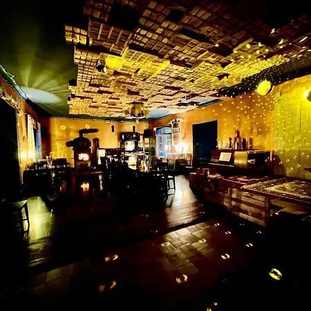Haraburdi Recyclart Hotel 3*